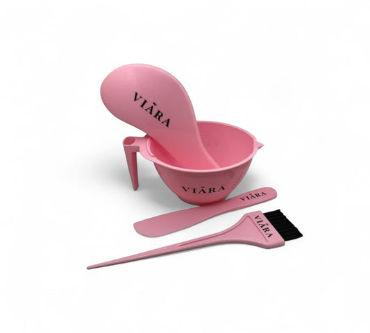 Kit Accesorios Viara ideal para la perfecta manipulación y aplicación en todos tus trabajos de peluquería: Decoloración, Alisados, Coloración, Tratamientos o en tu cabello de manera profesional e higiénica.